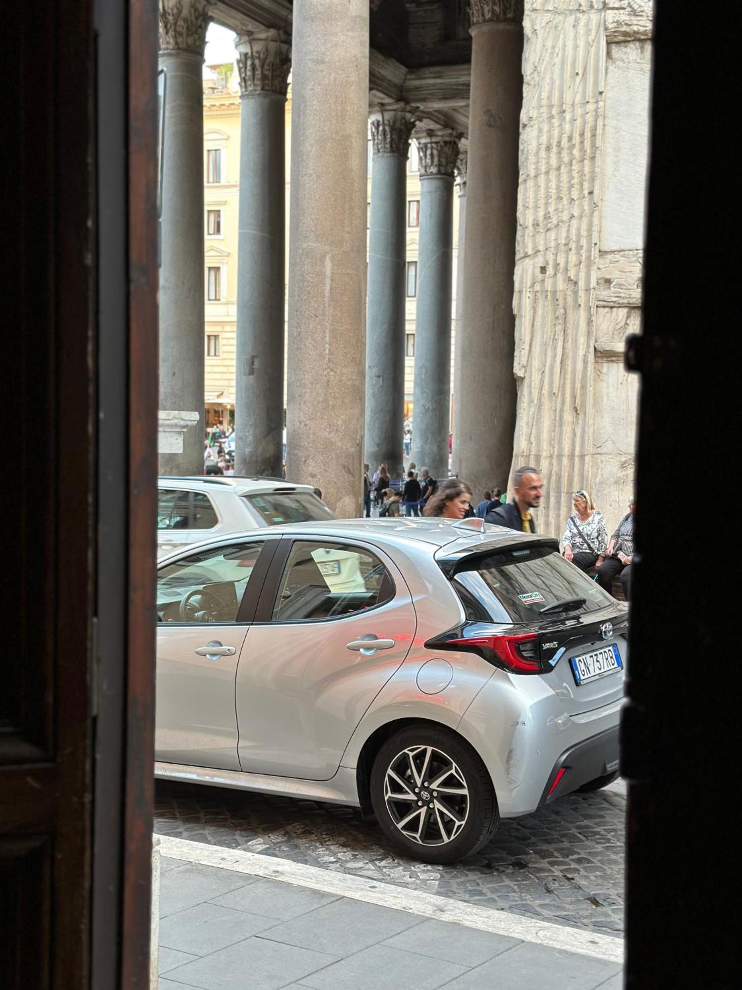 Welcome To Pantheon Rom Exteriör bild